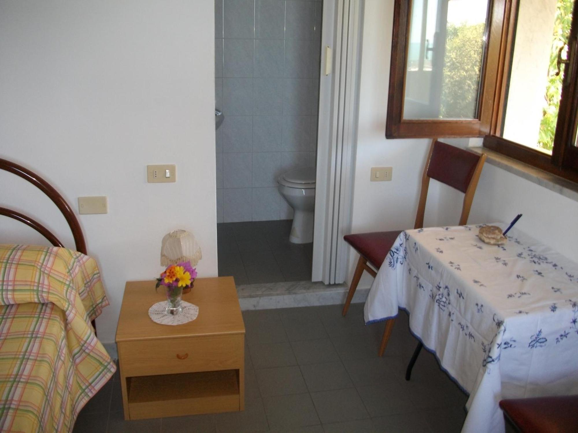 Hotel Alberta Massa  Zewnętrze zdjęcie