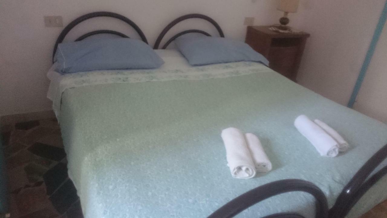 Hotel Alberta Massa  Zewnętrze zdjęcie